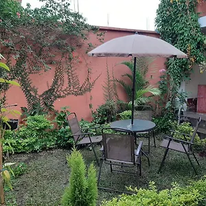  Bed and breakfast House
